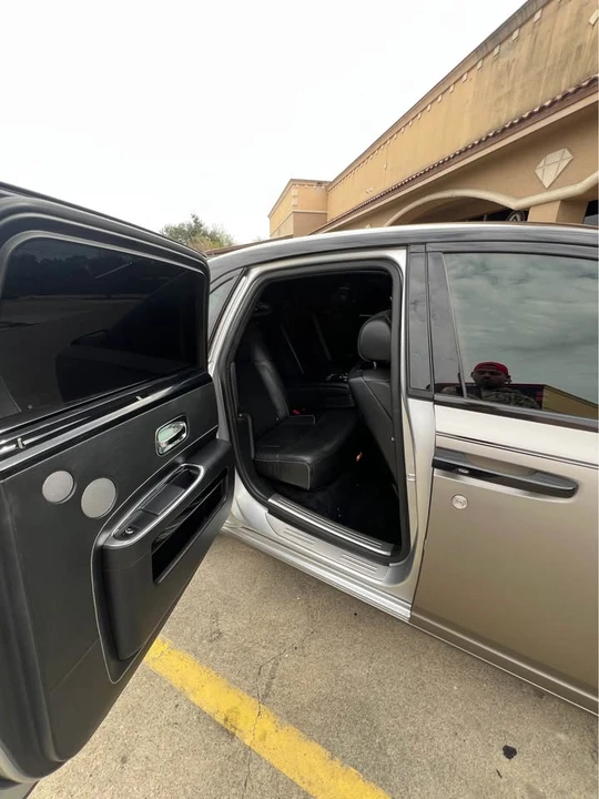 2012 Rolls-Royce - Image 7 of 20