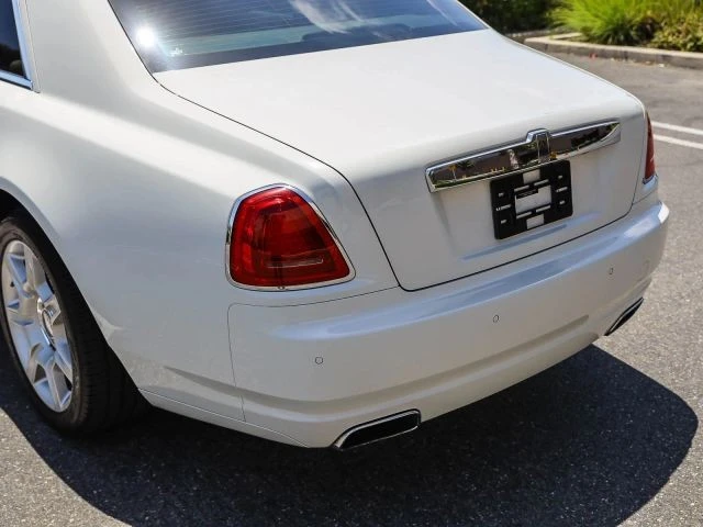 2012 Rolls-Royce Ghost 1st Gen - Image 9 of 31