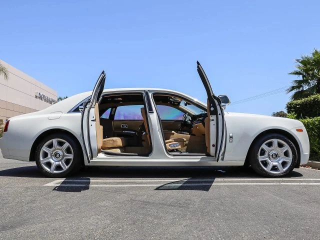 2012 Rolls-Royce Ghost 1st Gen - Image 20 of 31