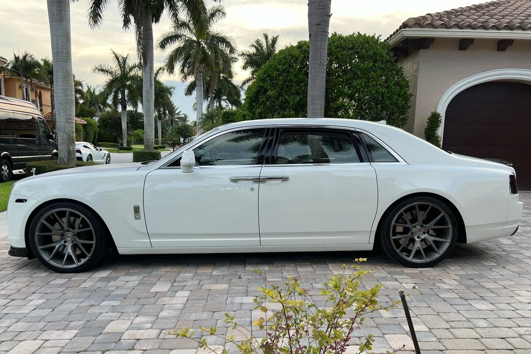 2012 Rolls-Royce Ghost 1st Gen - Image 3 of 31