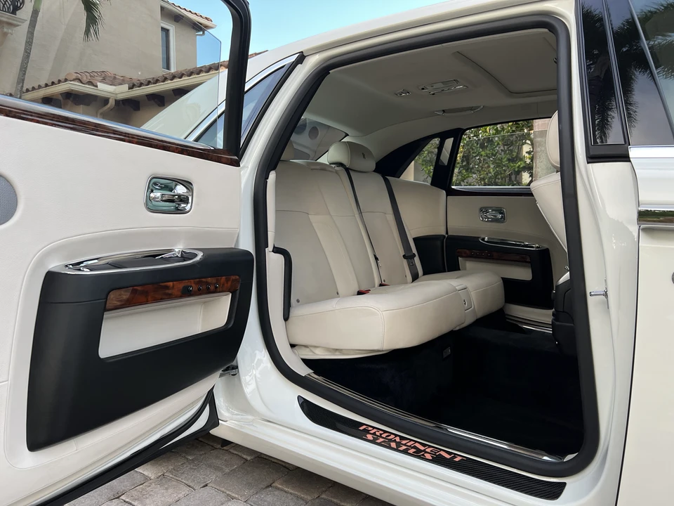 2012 Rolls-Royce Ghost 1st Gen - Image 27 of 31