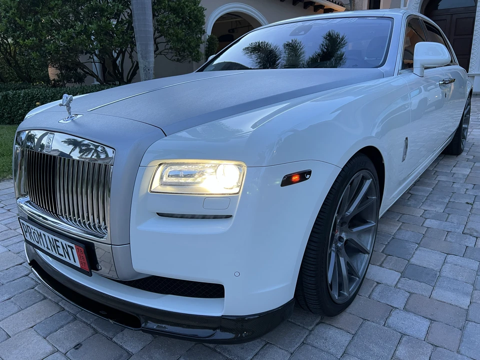 2012 Rolls-Royce Ghost 1st Gen - Image 14 of 31