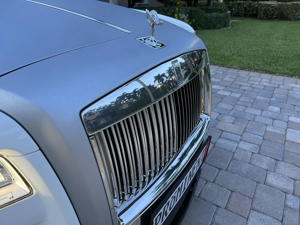 2012 Rolls-Royce Ghost 1st Gen - Image 11 of 31