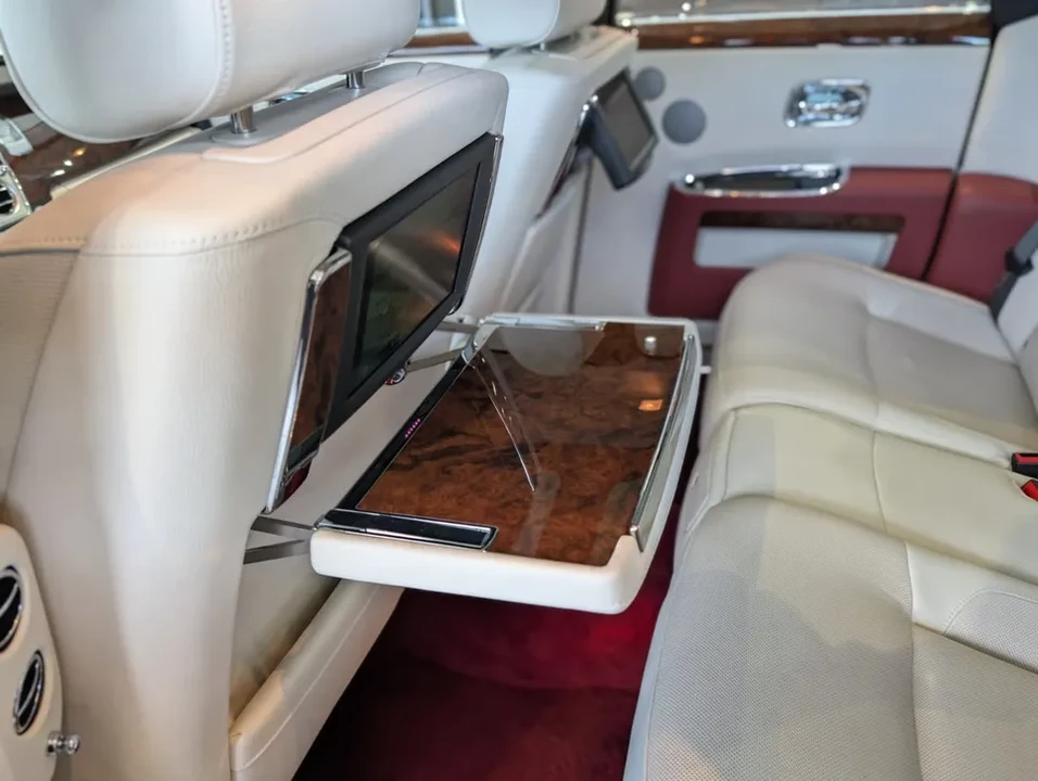 2012 Rolls-Royce Ghost 1st Gen - Image 18 of 20