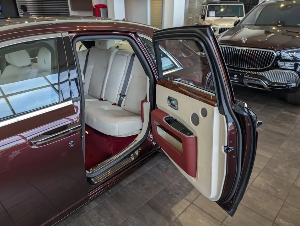 2012 Rolls-Royce Ghost 1st Gen - Image 9 of 20