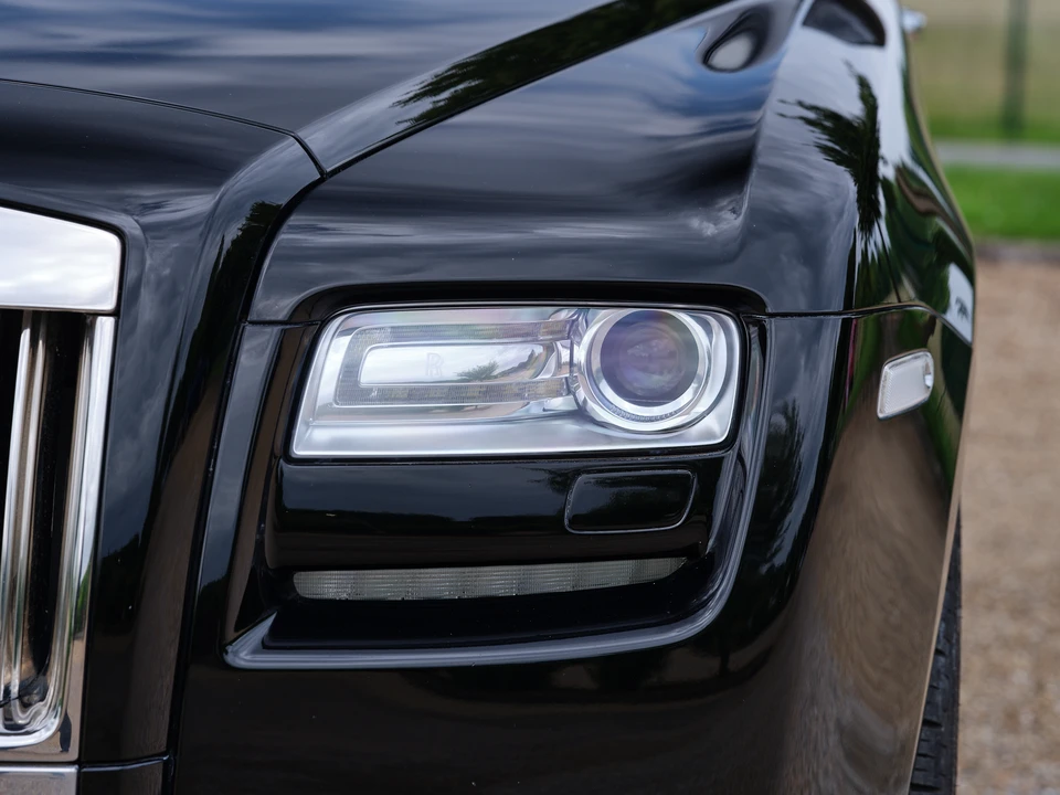 2012 Rolls-Royce Ghost 1st Gen - Image 15 of 31