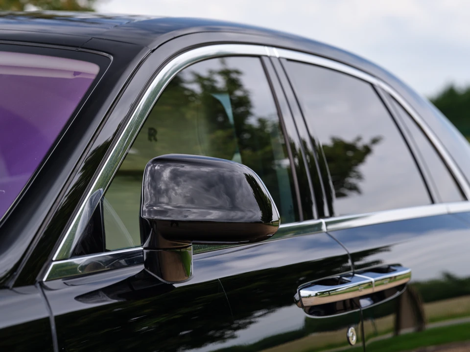 2012 Rolls-Royce Ghost 1st Gen - Image 16 of 31