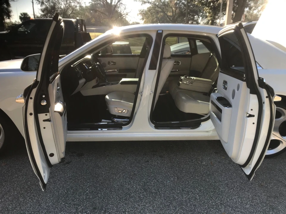 2012 Rolls-Royce Ghost 1st Gen - Image 22 of 28