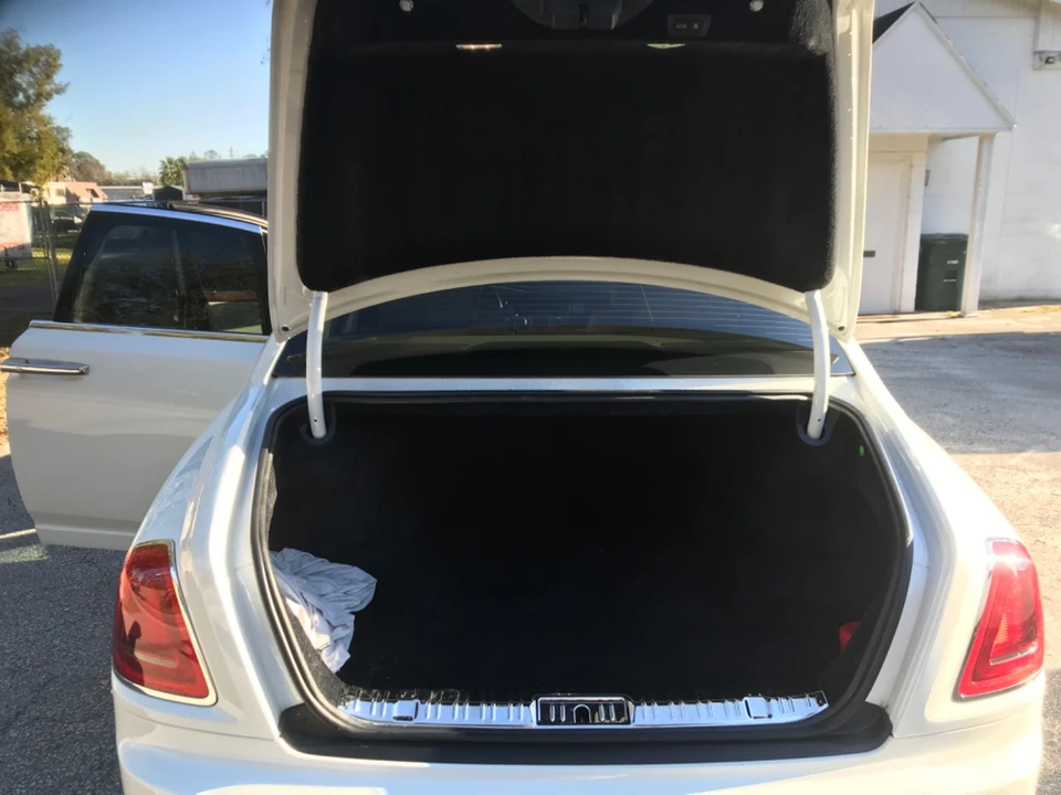 2012 Rolls-Royce Ghost 1st Gen - Image 20 of 28