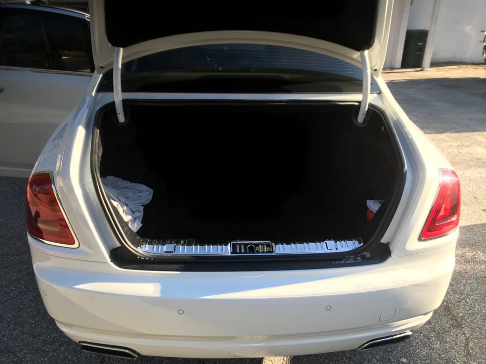 2012 Rolls-Royce Ghost 1st Gen - Image 5 of 28
