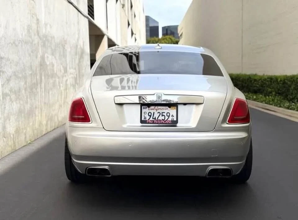 2012 Rolls-Royce Ghost 1st Gen - Image 14 of 18