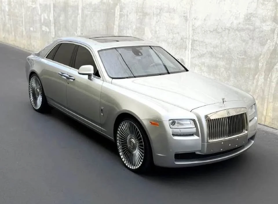 2012 Rolls-Royce Ghost 1st Gen - Image 18 of 18