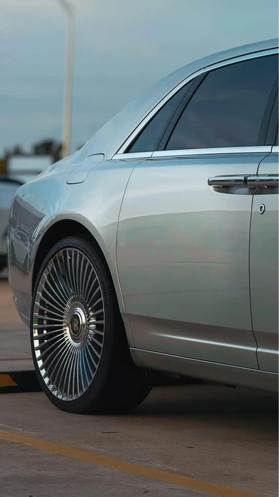 2012 Rolls-Royce Ghost 1st Gen - Image 9 of 18