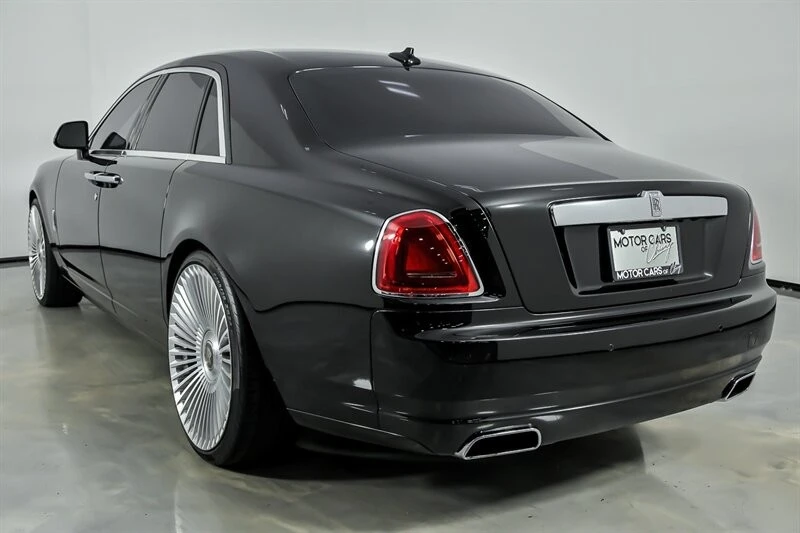 2012 Rolls-Royce Ghost 1st Gen - Image 8 of 31