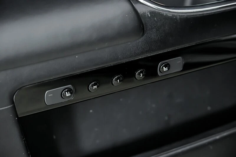 2012 Rolls-Royce Ghost 1st Gen - Image 15 of 31