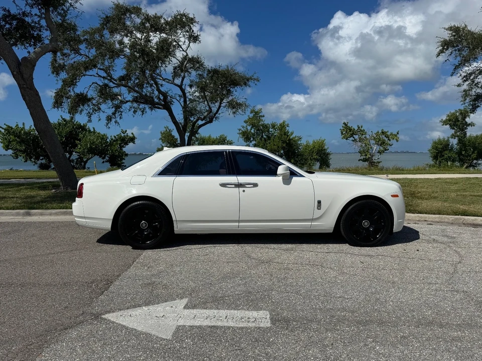 2012 Rolls-Royce Ghost 1st Gen - Image 5 of 21