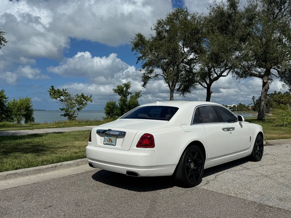 2012 Rolls-Royce Ghost 1st Gen - Image 7 of 21