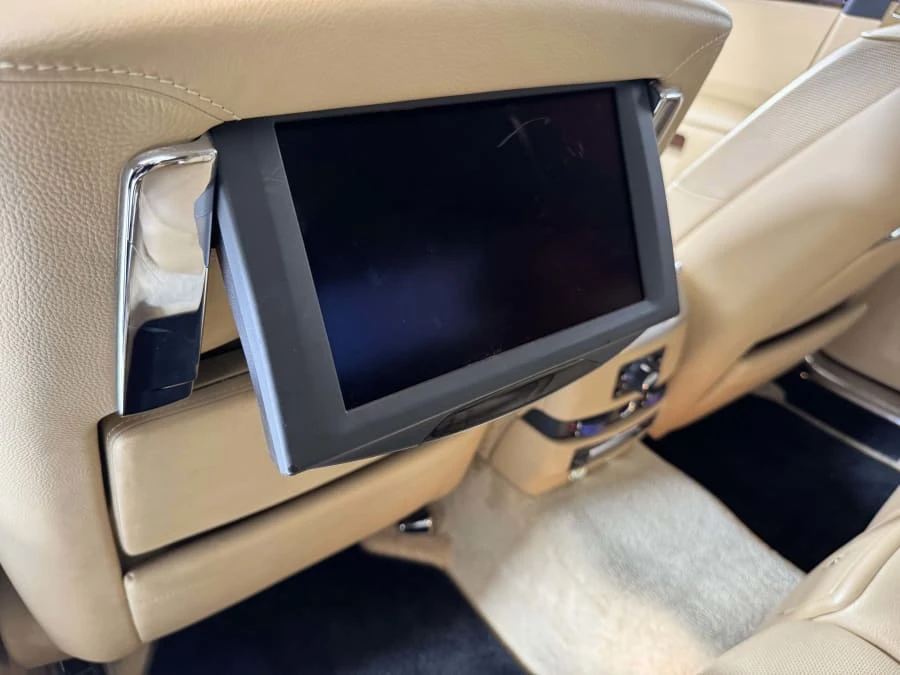 2012 Rolls-Royce Ghost 1st Gen - Image 11 of 14
