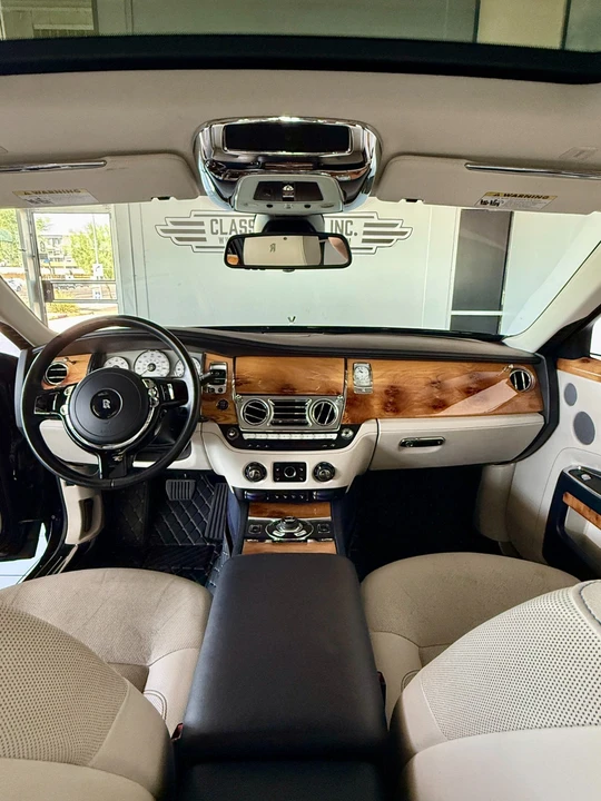 2012 Rolls-Royce Ghost 1st Gen - Image 13 of 31