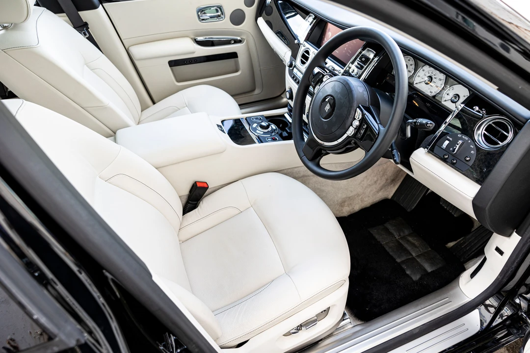 2012 Rolls-Royce Ghost 1st Gen - Image 13 of 18