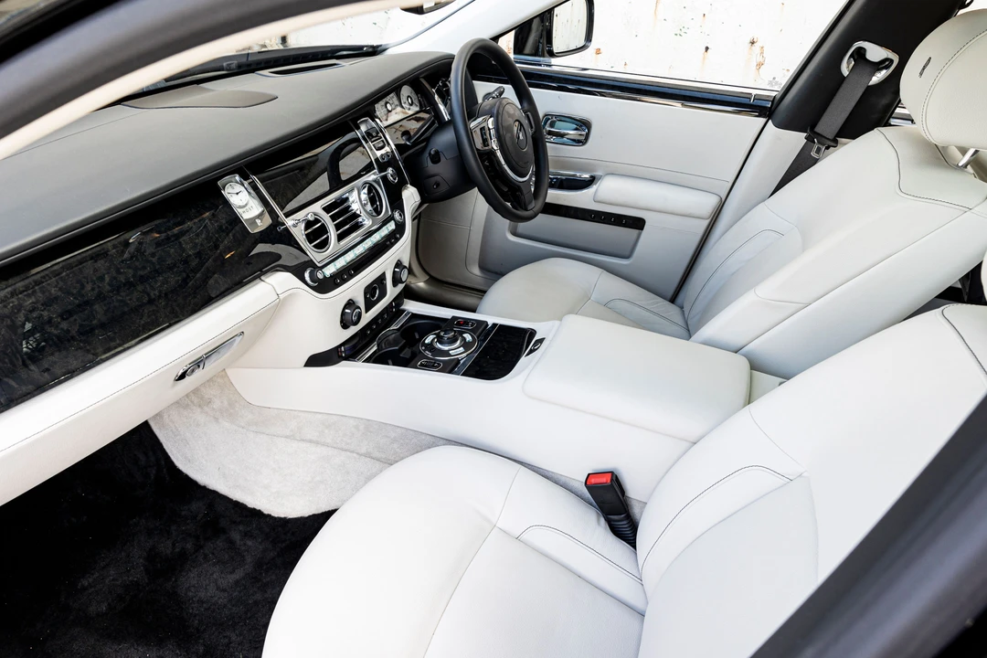 2012 Rolls-Royce Ghost 1st Gen - Image 8 of 18