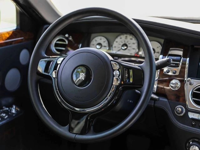 2012 Rolls-Royce Ghost 1st Gen - Image 23 of 31