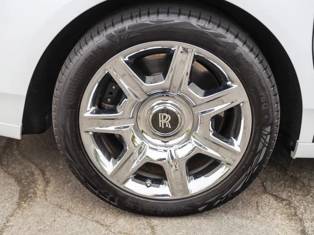 2012 Rolls-Royce Ghost 1st Gen - Image 13 of 31