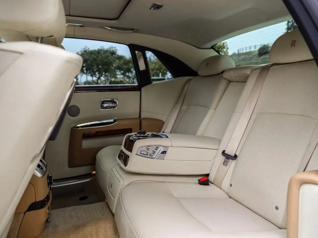 2012 Rolls-Royce Ghost 1st Gen - Image 29 of 31
