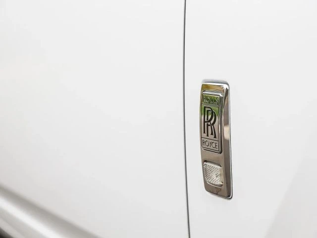 2012 Rolls-Royce Ghost 1st Gen - Image 23 of 31