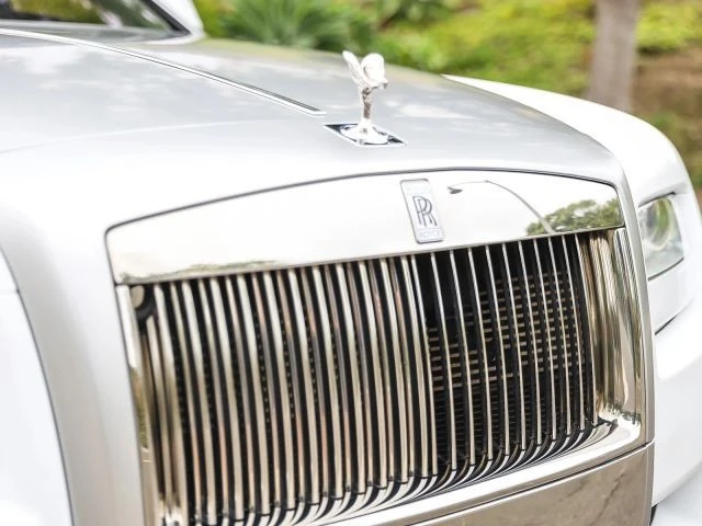 2012 Rolls-Royce Ghost 1st Gen - Image 10 of 31