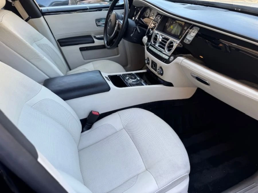 2012 Rolls-Royce Ghost 1st Gen - Image 20 of 21