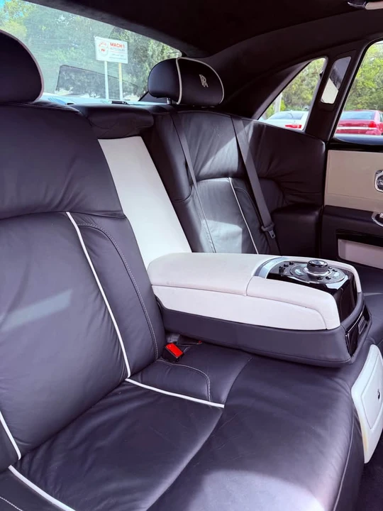 2012 Rolls-Royce Ghost 1st Gen - Image 19 of 20