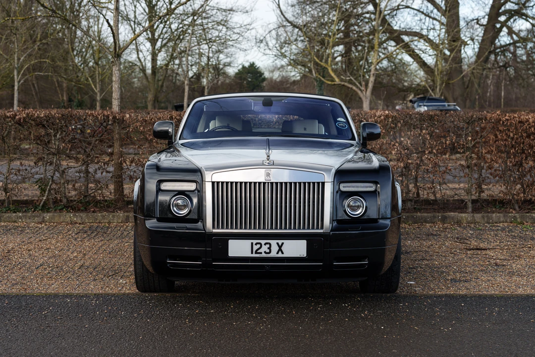 2012 Rolls-Royce Phantom VII - Image 2 of 31