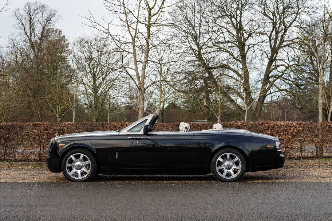 2012 Rolls-Royce Phantom VII - Image 8 of 31