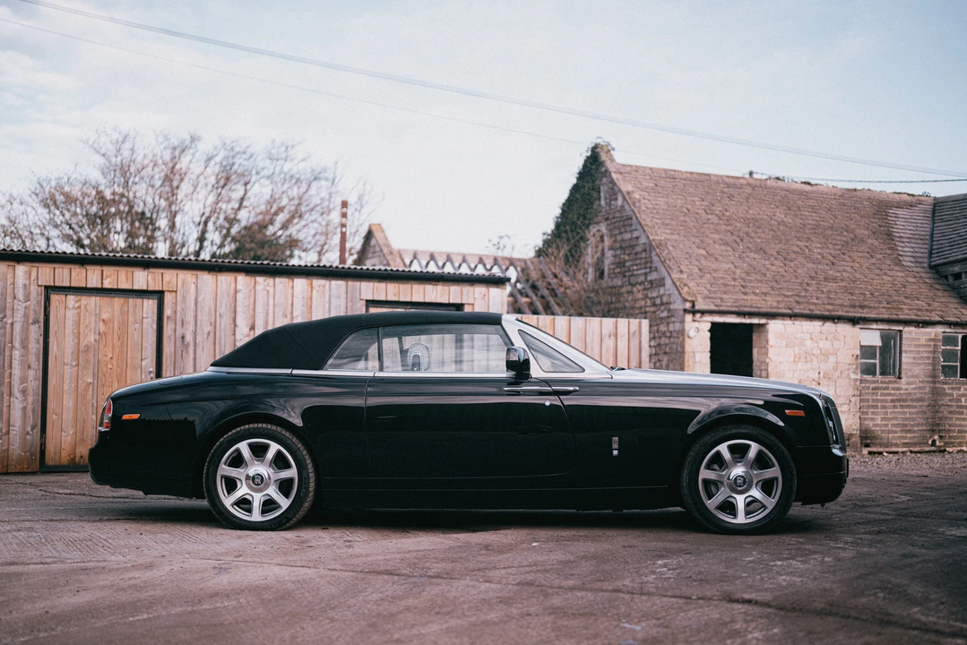 2012 Rolls-Royce Phantom VII - Image 25 of 31
