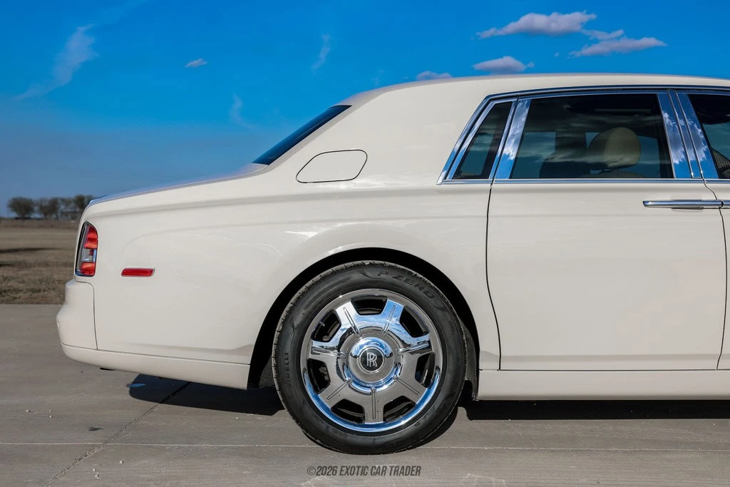2012 Rolls-Royce Phantom VII - Image 10 of 12
