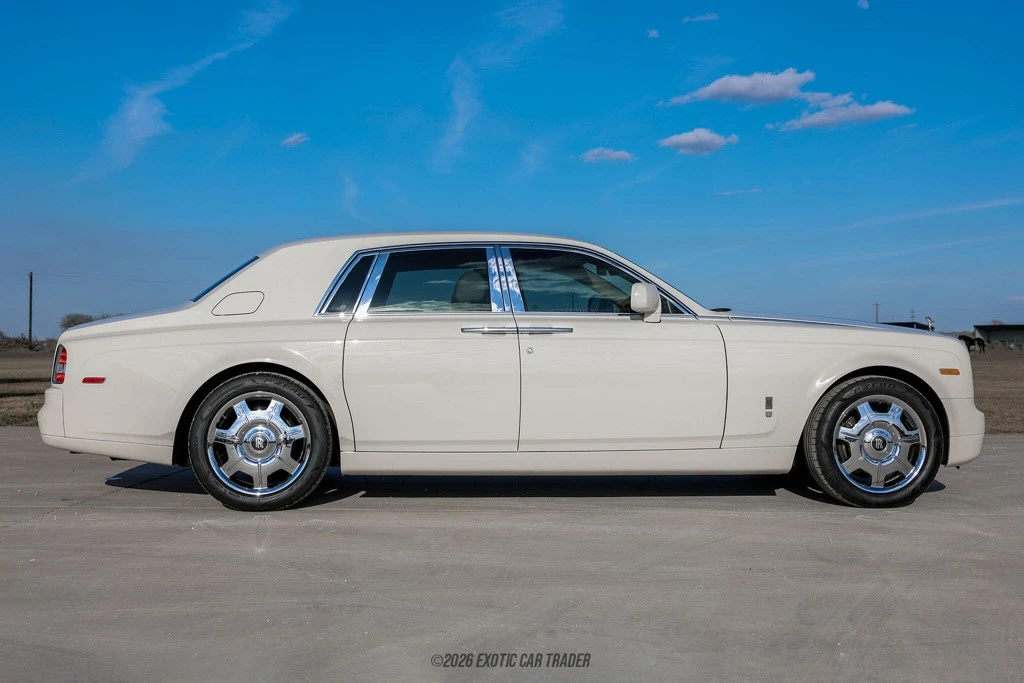 2012 Rolls-Royce Phantom VII - Image 9 of 12