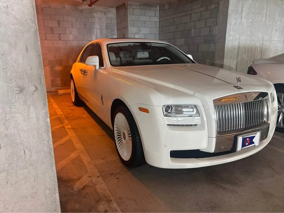 2012 Rolls-Royce Ghost 1st Gen - Image 4 of 14