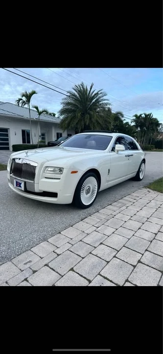 2012 Rolls-Royce Ghost 1st Gen - Image 10 of 14