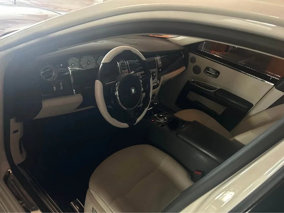 2012 Rolls-Royce Ghost 1st Gen - Image 12 of 14
