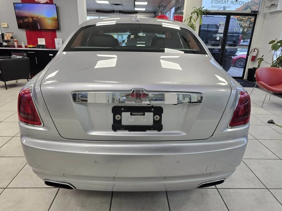2012 Rolls-Royce Ghost 1st Gen - Image 5 of 9