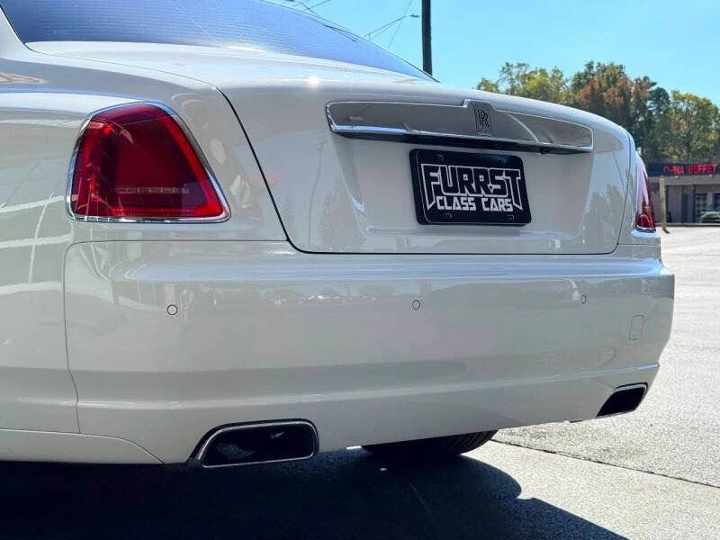 2012 Rolls-Royce Ghost 1st Gen - Image 7 of 17