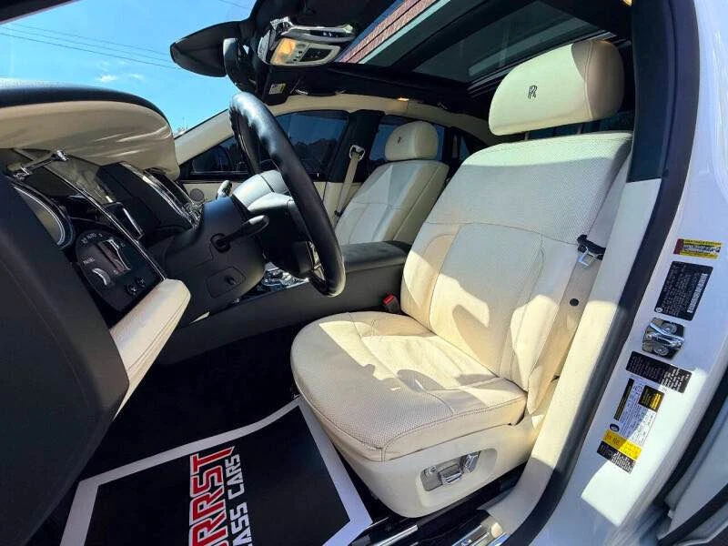 2012 Rolls-Royce Ghost 1st Gen - Image 9 of 17