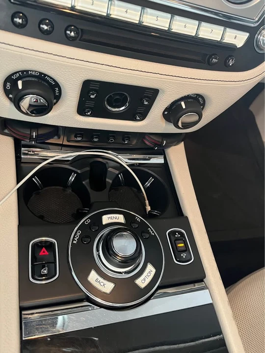 2012 Rolls-Royce Ghost 1st Gen - Image 4 of 10