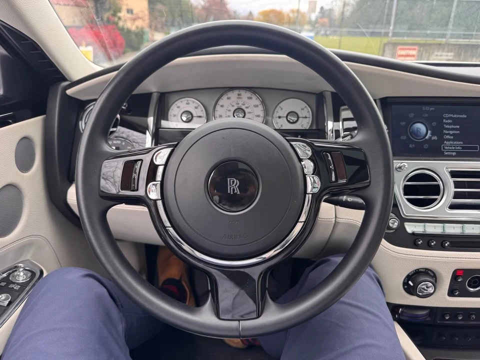 2012 Rolls-Royce Ghost 1st Gen - Image 11 of 17