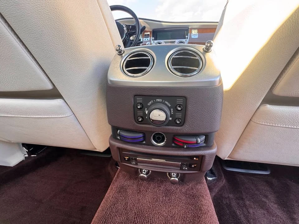 2012 Rolls-Royce Ghost 1st Gen - Image 18 of 21