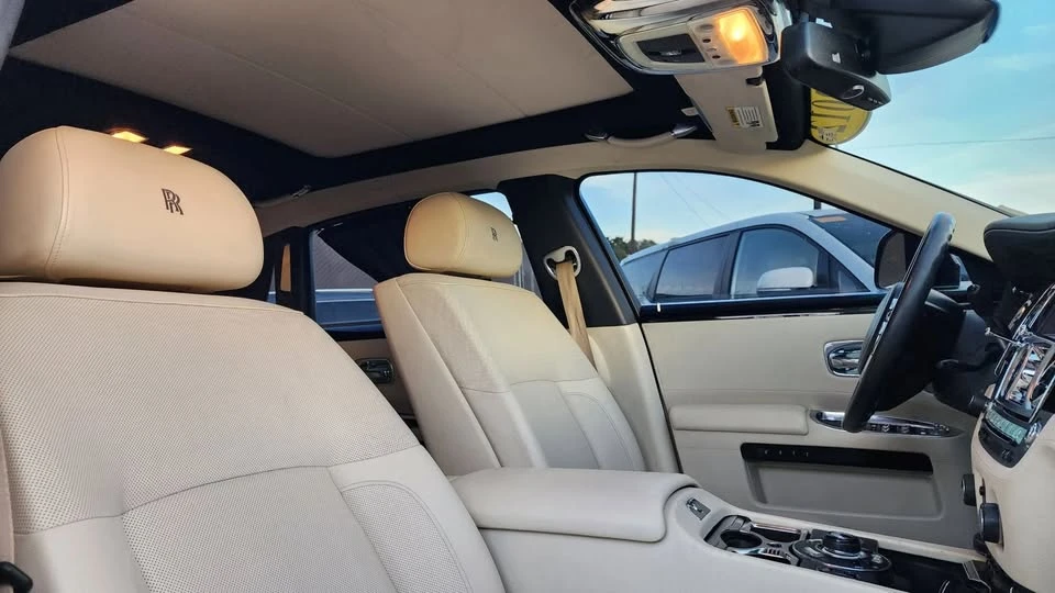 2012 Rolls-Royce Ghost 1st Gen - Image 13 of 20