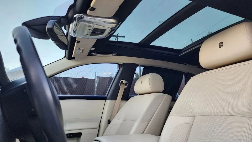 2012 Rolls-Royce Ghost 1st Gen - Image 9 of 20