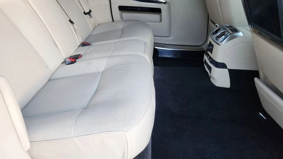 2012 Rolls-Royce Ghost 1st Gen - Image 19 of 20