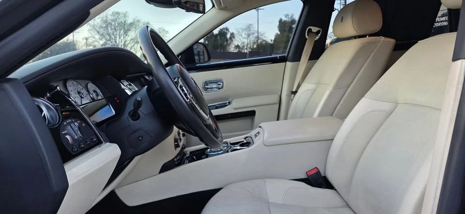 2012 Rolls-Royce Ghost 1st Gen - Image 11 of 20